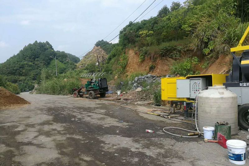 滚筒式搅拌拖泵，24小时江门新台隧道施工纪实